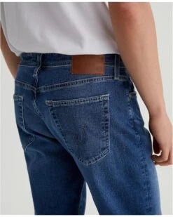 AG Jeans Protege Classic Straight Leg Denim in Verdun | Jeans -Wardrobe Trend 81dHDT1LqyL. AC SR736920